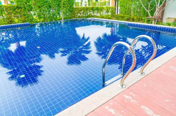 kits de nettoyage de piscine